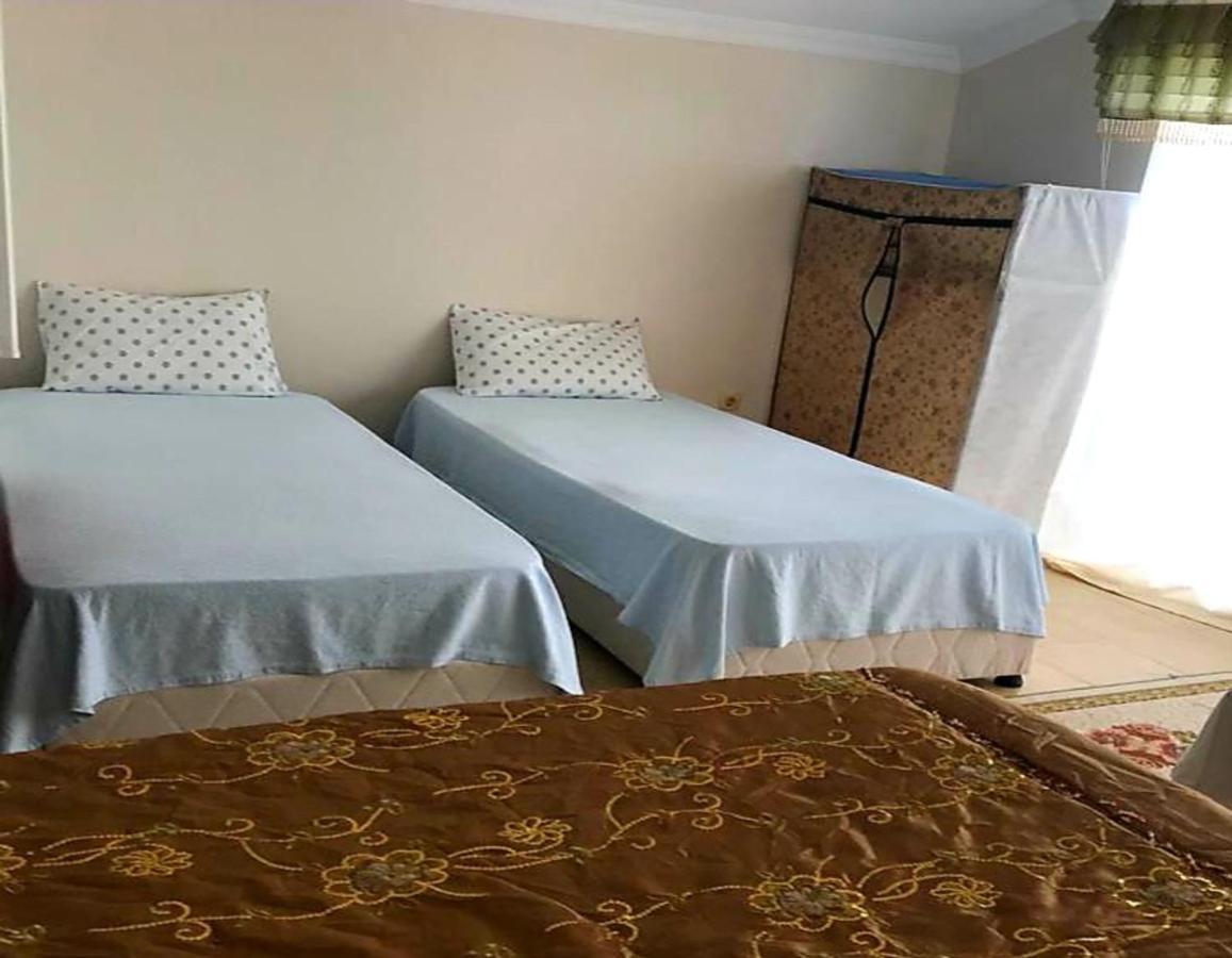 Gracses Adonis Holiday park *